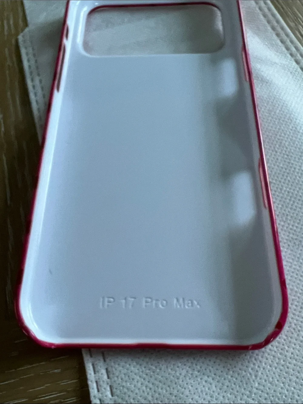 NWT F.ra.go.la Red Polka Dot Phone Case